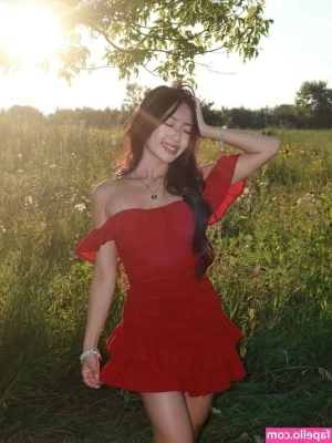Daisy Chang [ daisy-chang ] - If you haven’t seen this naughty solo you’re missing out! DM me