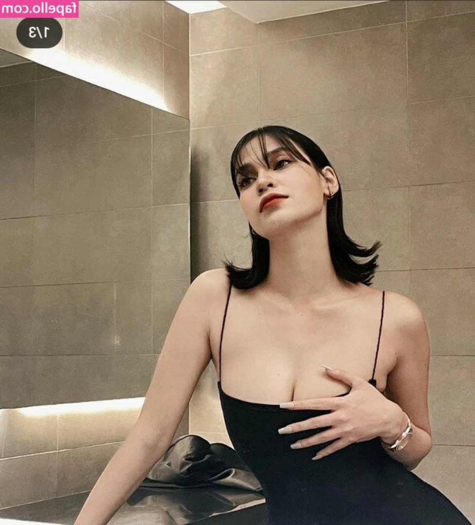 Criselda Alvarez [ criselda-alvarez ] - Tell me just how sexy I look in this lingerie