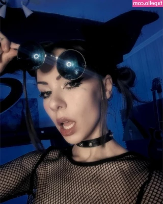 Ai Mori [ ai-mori ] - Déjame saber qué pasa por tu mente en los comentarios de abajo