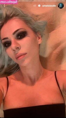Ai Mori [ ai-mori ] - Hi love  I took a hot shower  I m on fire