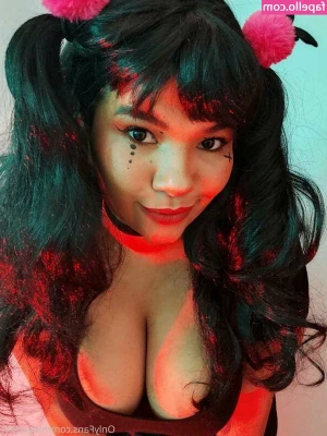 Megan Ruiz [ megan-ruiz ] - Desliza a la siguiente foto si quieres sacar tu leche 💦