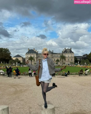 Carly Rae Jepsen [ carly-rae-jepsen ] - Hungry  I have breakfast  lunch  and dinner ready for you