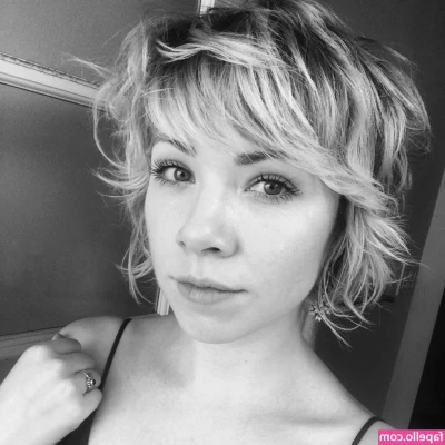 Carly Rae Jepsen [ carly-rae-jepsen ] - Do you like white color