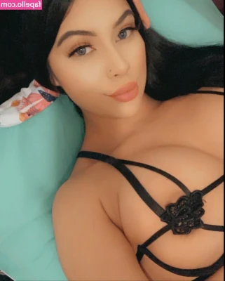 Diablakakkes - It's Selfie Saturday and I want to spoil you! Can I entice you with a