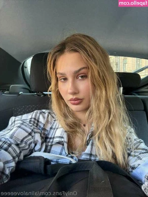 Alina Love [ alina-love-2 ] - Voltando com muitos vídeos novos,mais tarde soltarei uns para vcs!