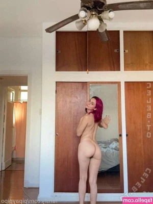 pipaypipo [ pipaypipo-11 ] - You ask your girlfriend what she’s up to, she sends this in