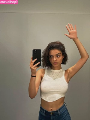 Rachel Zegler [ rachel-zegler ] - Do you like the teases