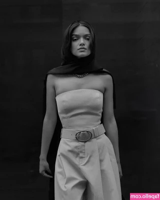 Rachel Zegler [ rachel-zegler ] - She s winking at you