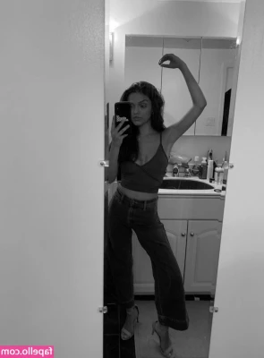 Rachel Zegler [ rachel-zegler ] - Who is ready for the weekend! I am! What kind of videos do you want