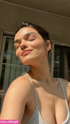 Rachel Zegler [ rachel-zegler ] - Why hello there!!!