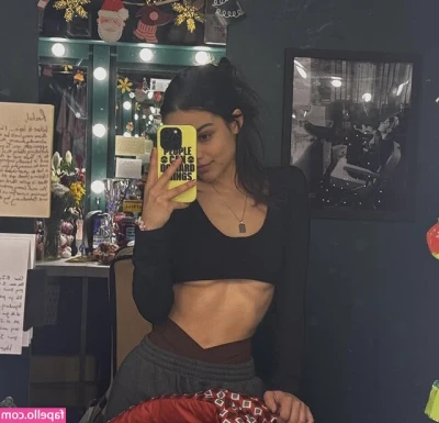 Rachel Zegler [ rachel-zegler ] - Out Now Content Set