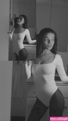 Rachel Zegler [ rachel-zegler ] - Don’t Peak … 👀….