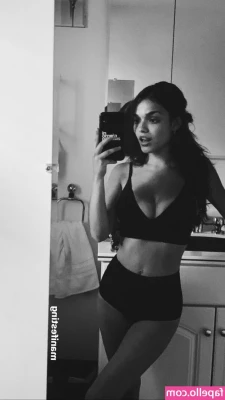 Rachel Zegler [ rachel-zegler ] - Letting them hang over you 😇