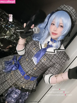 Rizunya [ rizuna ] - Definitely starting to get warm already  Anyone got fun plans this