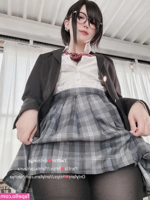 Rizunya [ rizuna ] - Can I sit on your lap?