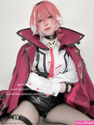 Rizunya [ rizuna ] - Unbutton my dress for me