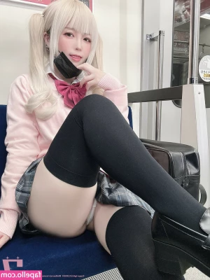 Rizunya [ rizuna ] - Happy Saturday guys!   Tomorrow’s live will most likely be 6:30pm