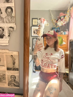 Mkultramilf - POV  I m straddling your lap while I strip for you