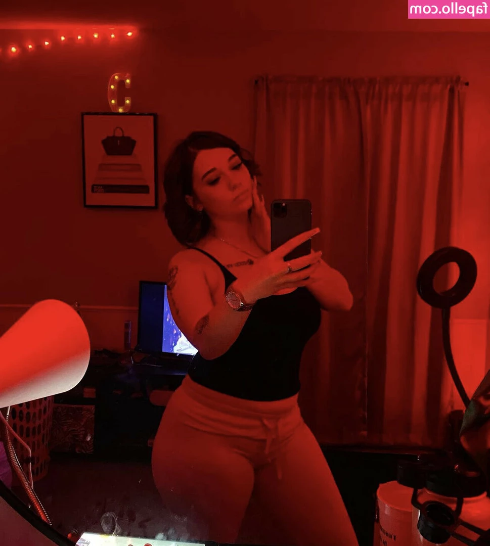 Caiidenn - Sexy JOI with my long green glitter nails and toenails and sexy foot