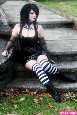 XxkikirosexX - One more photo that slipped past the Meiko set i posted earlier...