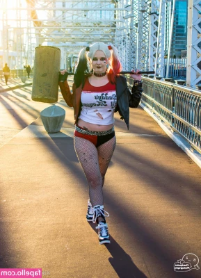 XxkikirosexX - A maid with clothes or without clothes?