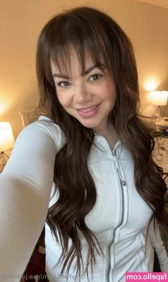 ava-jadefree - Neighbor shoots all over my face 🤤💦💦💦
