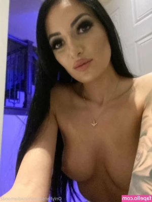 ninadiamondz - lonely sunday night