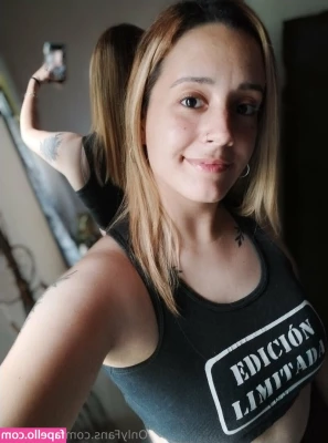 jaz_laurenn [ jaz-laurenn ] - I wasn't allowed to twerk for you yesterday, so I'm doing it