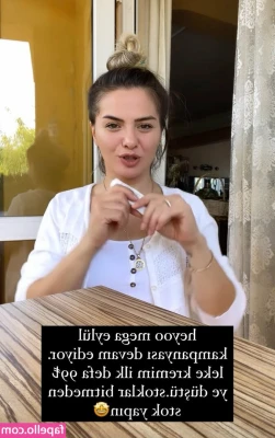 Gönül Şahan [ gnl-ahan ] - Little peekaboob 👀😋