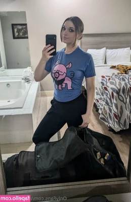 autisticboobs - How about a little cake for breakfast?! 😝🍑