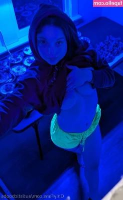 autisticboobs - I want you to open my legs up wide  And slide your cock in nice and