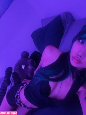 jpegpr1ncess - What kind of sexy content do you want to see more of?
