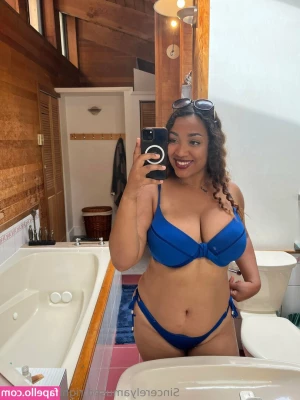 sincerelyamused - Stream started at 11/30/2019 04:54 am