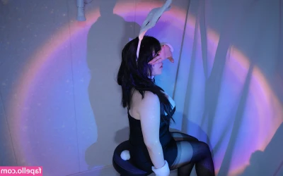 Ppomo - Let me seduce you while I wear these sexy pantyhose and heels...