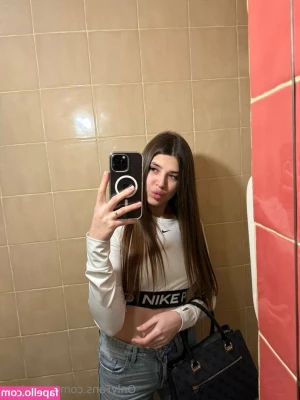 alina_kiss [ alina-kiss ] - Hey babes  I know I ve been super MIA- I have a pretty bad lung