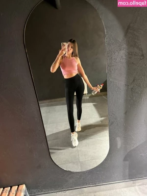 alina_kiss [ alina-kiss ] - Good Evening beautiful people Mmm getting them rubbed nicely