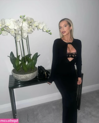 Helen Flanagan [ helen-flanagan ] - My new video is hot and fun! Don't miss out baby!! 😍😈