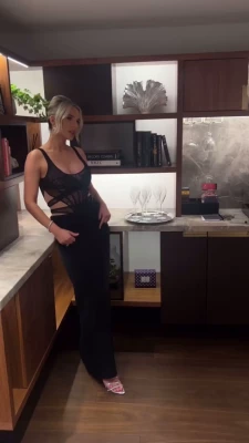 Helen Flanagan [ helen-flanagan ] - Bought her a new skirt just to fuck her in 😩
