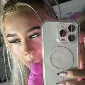 xxxmilamonet