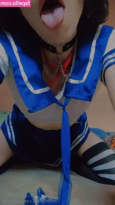 waifutrap - Send me a message baby