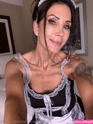 Shay Sights [ shay-sights ] - Perfect view of my pink   n soft ass  Would you want me like this