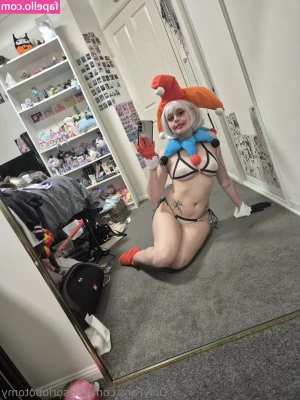 scissorlobotomy - I really love how she sucks my cock