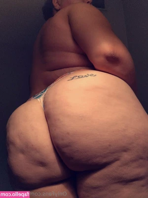 oliviajollie - Ass worth millions
