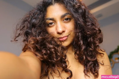 TheStartOfus - Wondering if I should go to Melbourne for a day or two next week…