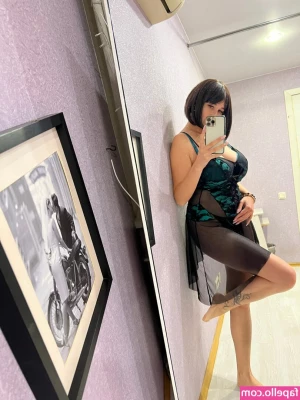 Teacher Vikky [ teacher-vikky ] - Hey! I still have more to tease you with ;P  OF is making it all a