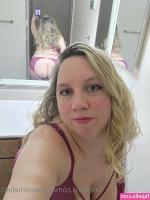 midwestmelons - What would you do if your nurse looked like this 👀