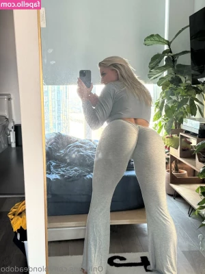 blondeadobo [ blondeadobo-20 ] - I want your world to start and end with me...