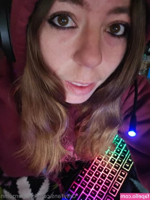 kymberquinn - Worship my naked body and tip like a good boy does for daddy