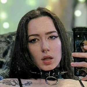 ravenevilfree