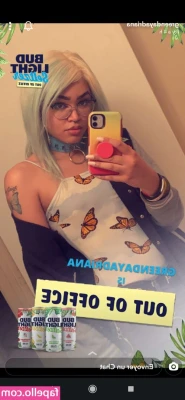 MyAphroditeDreams - Lick my toes and clean them!